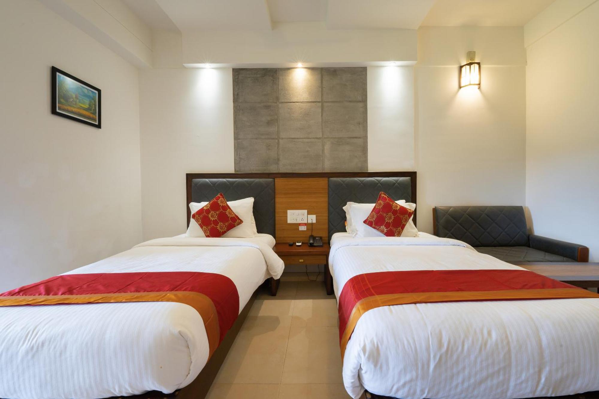The Sanihara Hotel & Resort Vythiri Exterior photo
