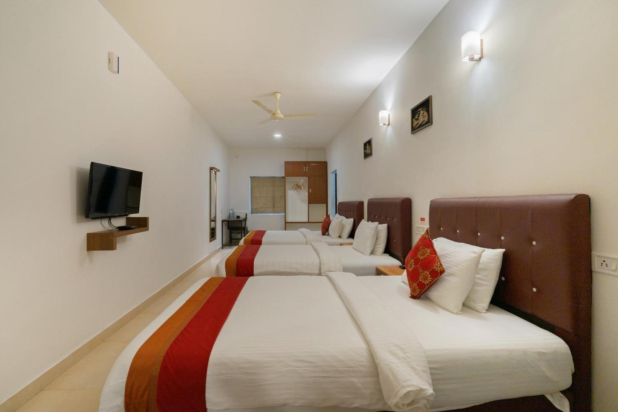 The Sanihara Hotel & Resort Vythiri Exterior photo
