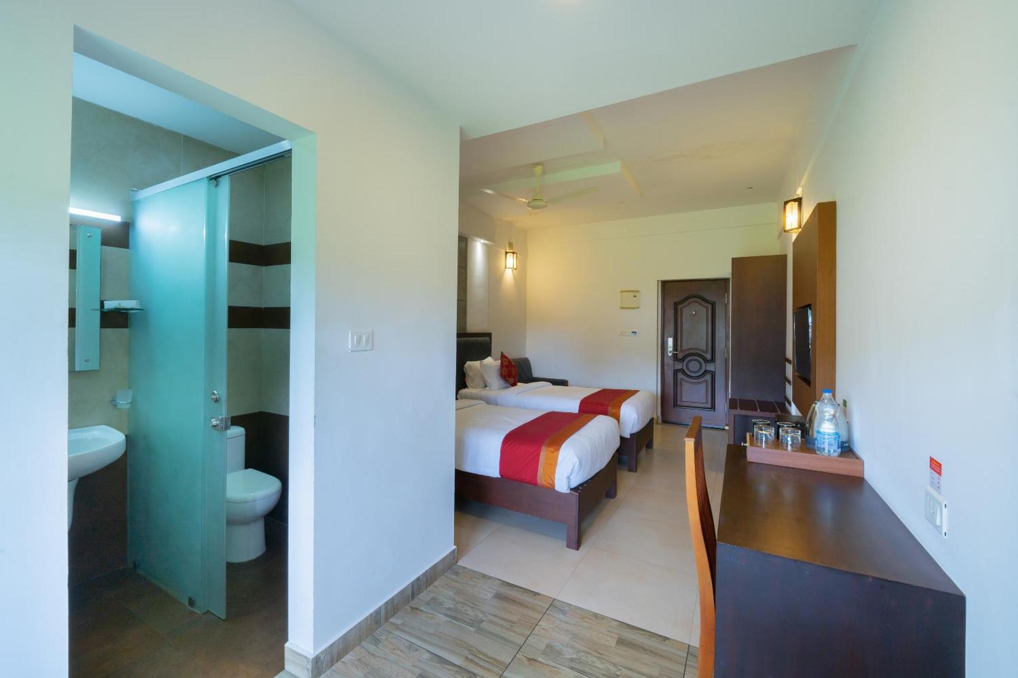 The Sanihara Hotel & Resort Vythiri Exterior photo
