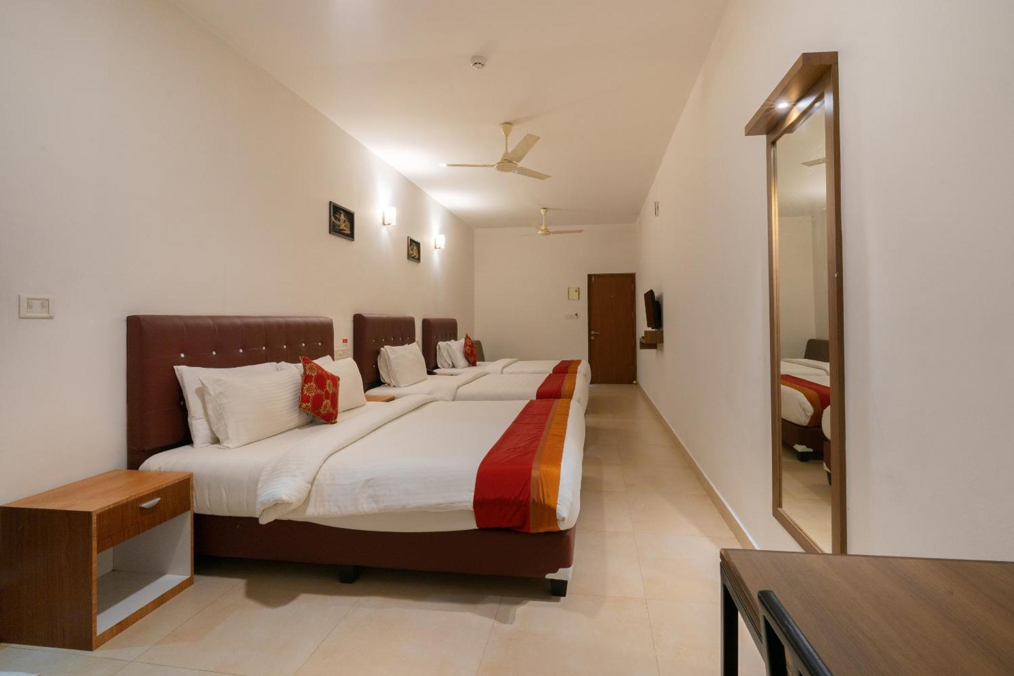 The Sanihara Hotel & Resort Vythiri Exterior photo