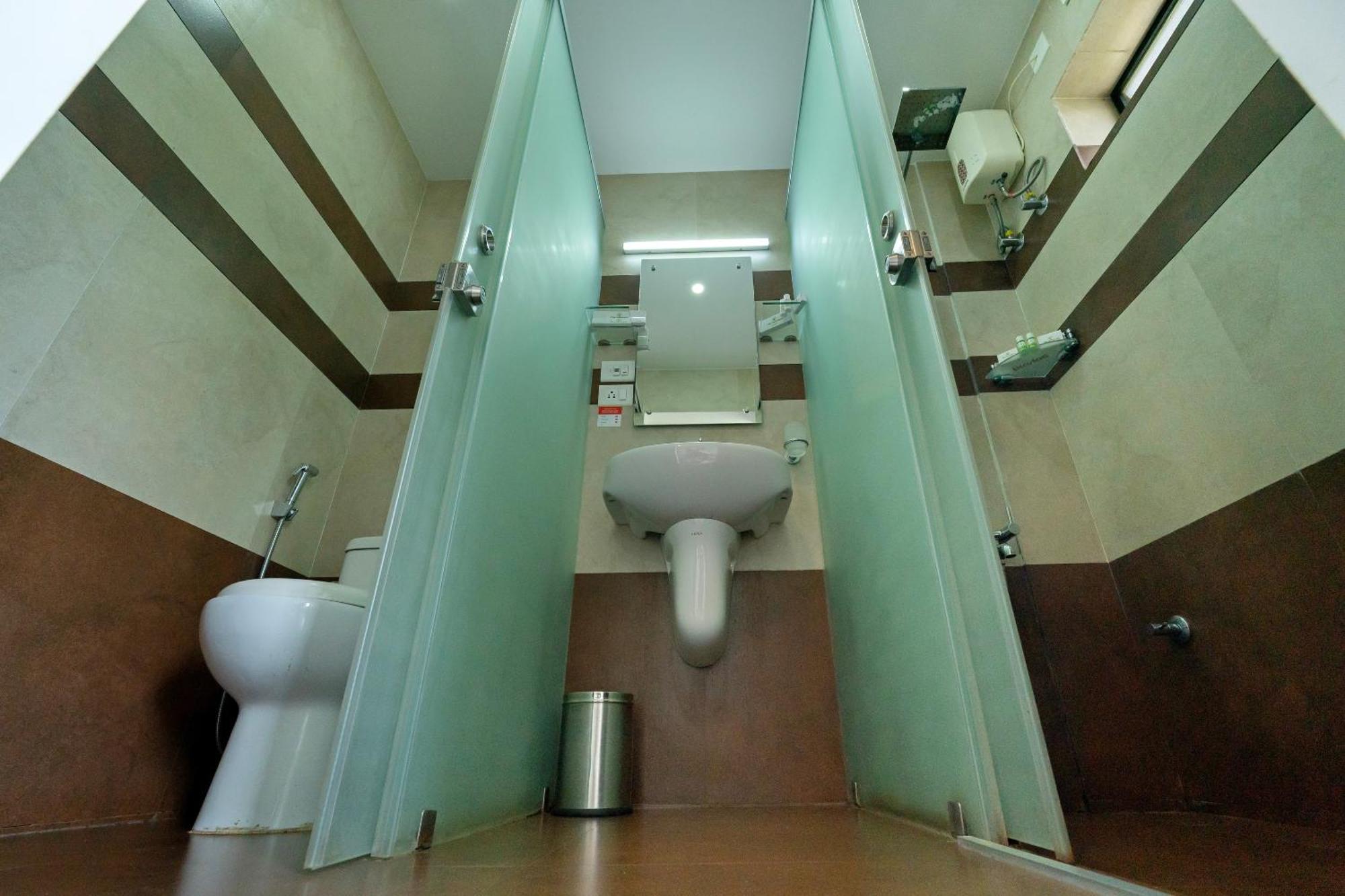 The Sanihara Hotel & Resort Vythiri Exterior photo