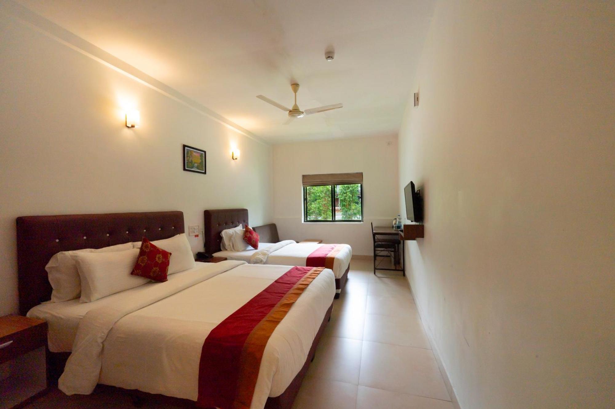 The Sanihara Hotel & Resort Vythiri Exterior photo