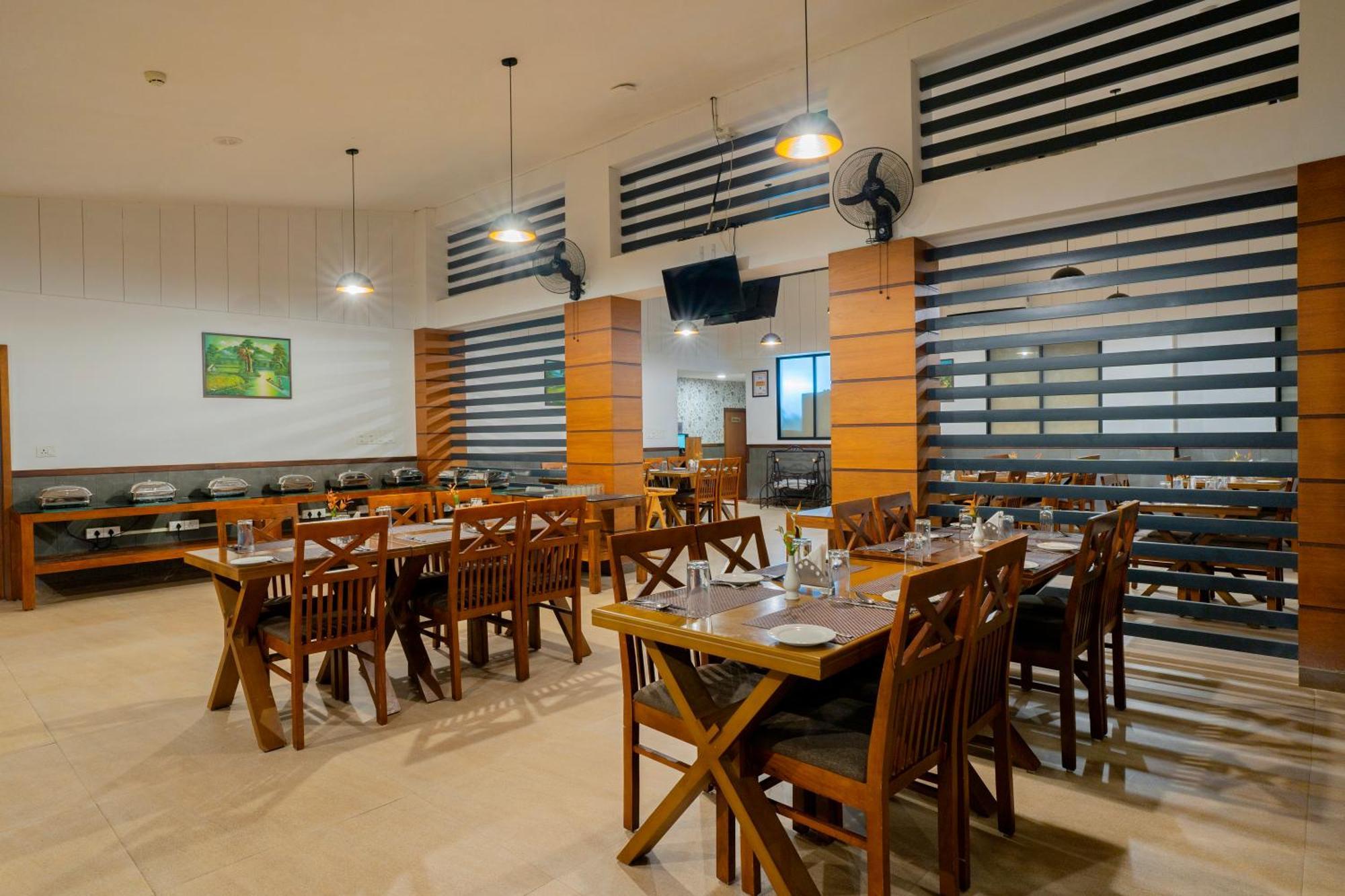 The Sanihara Hotel & Resort Vythiri Exterior photo