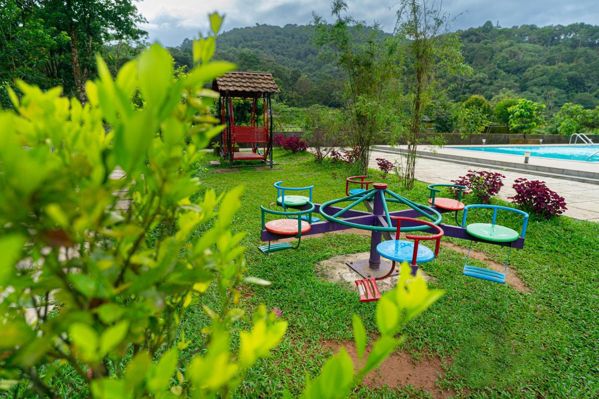The Sanihara Hotel & Resort Vythiri Exterior photo